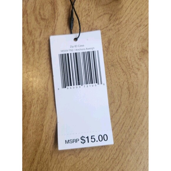 Vera Bradley Zip ID Case in Signature Cotton PATTERN Anchors Aweigh - Picture 3 of 5